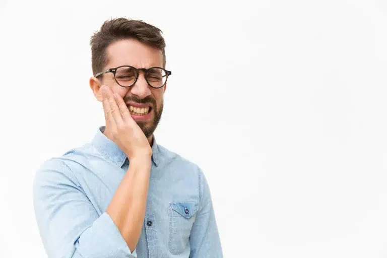 ¿Es normal sentir dolor después de un empaste - pisa clinica dental mairena del aljarafe